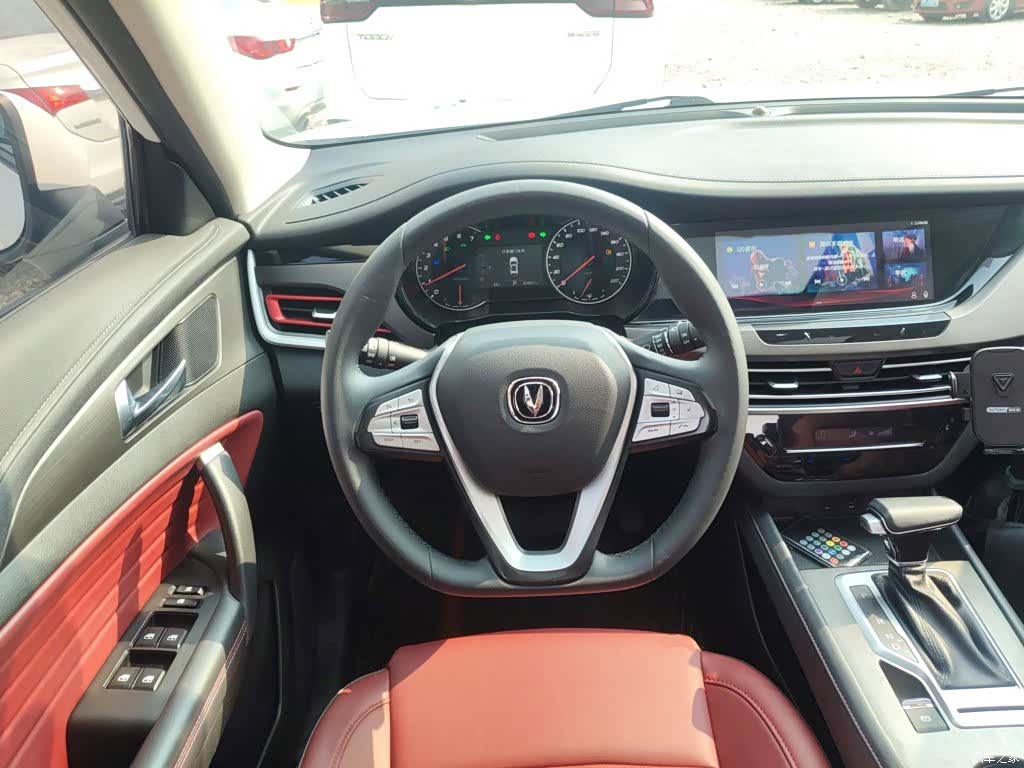 Changan CS35, 2020 7