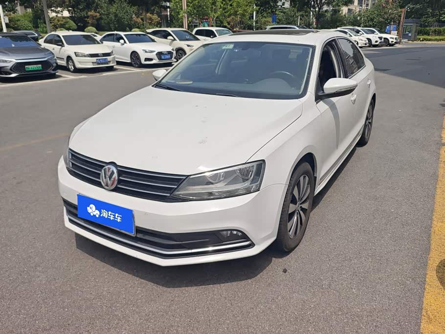 Volkswagen Sagitar