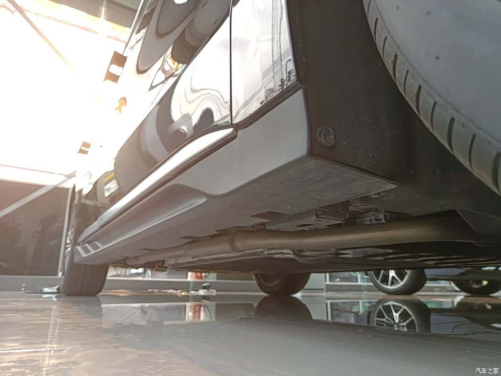 BYD Han, 2025 19