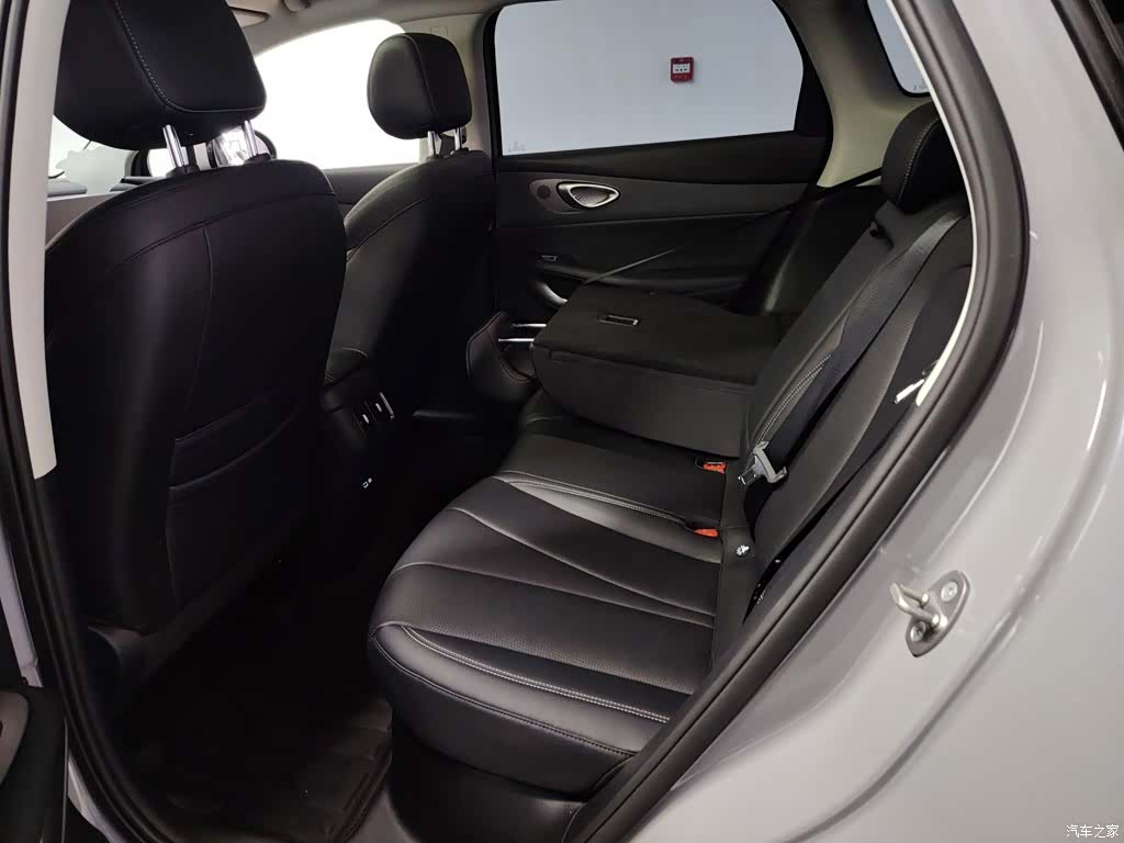 BYD HiAce, 2025 17