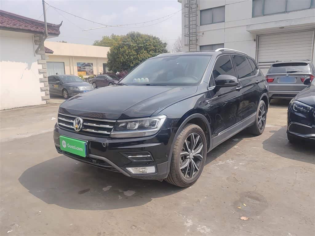 Volkswagen Tiguan L