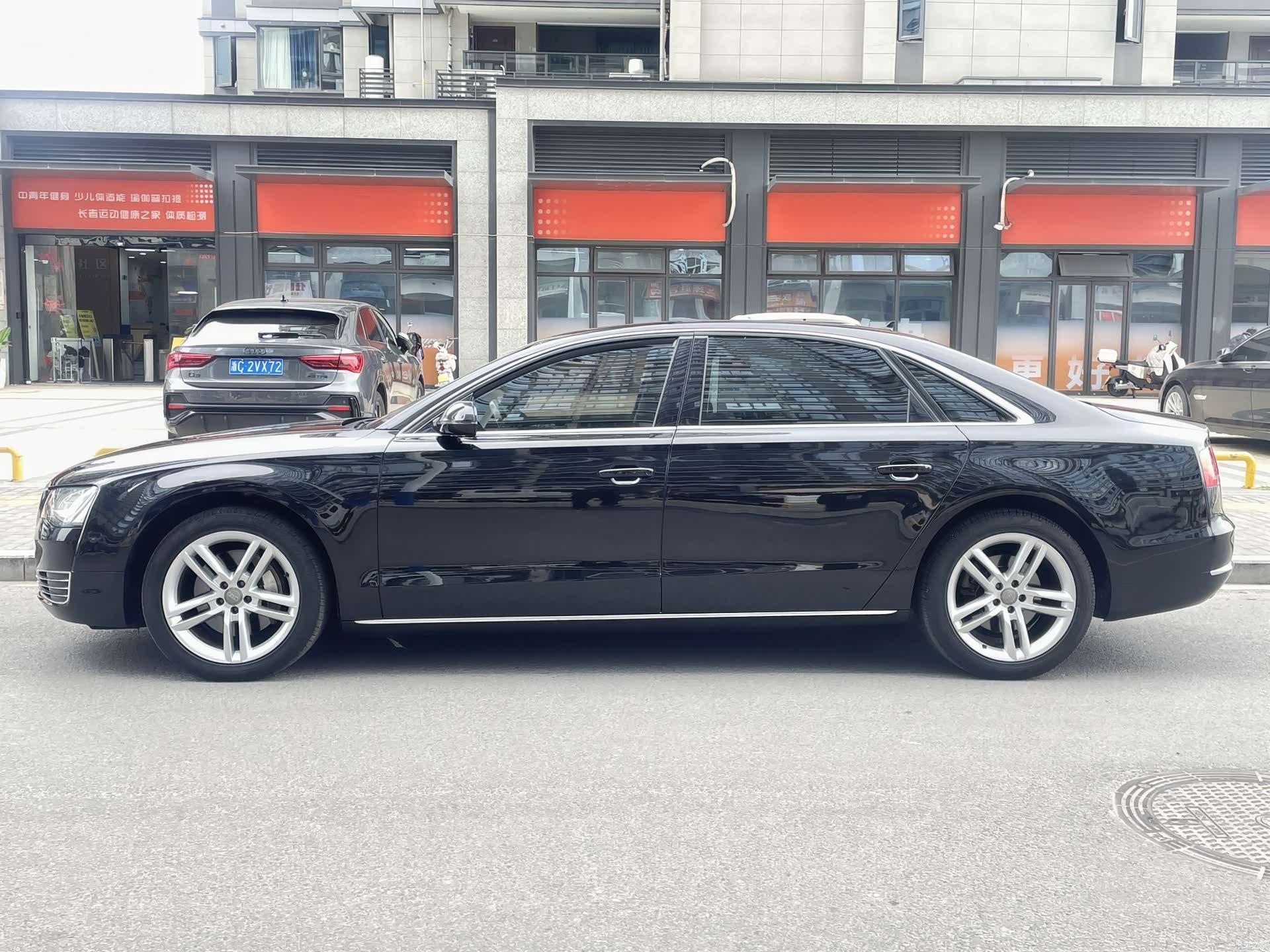 Audi A8L, 2014 4