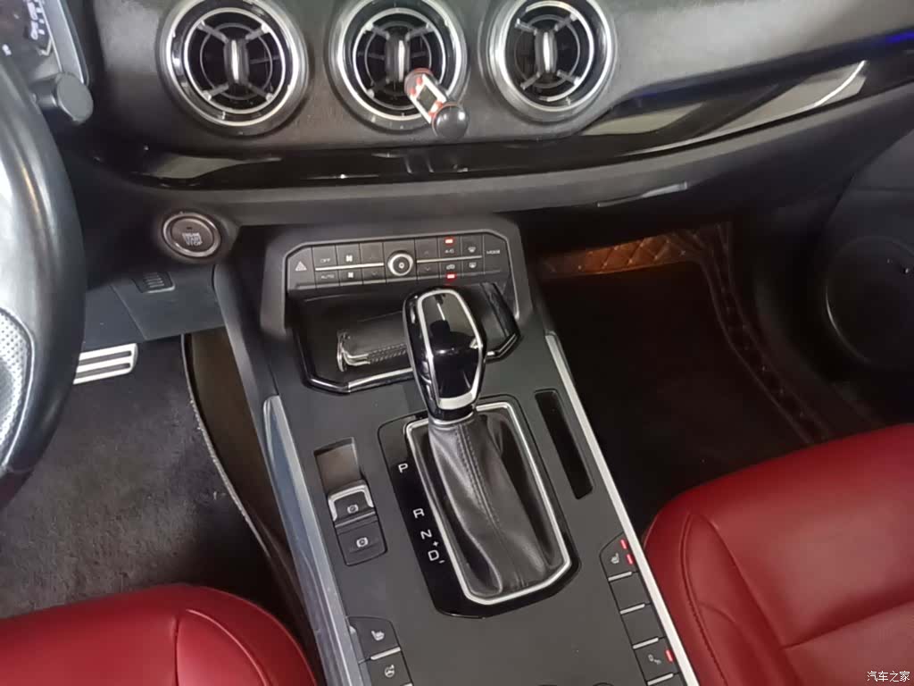 WEY VV5, 2018 14