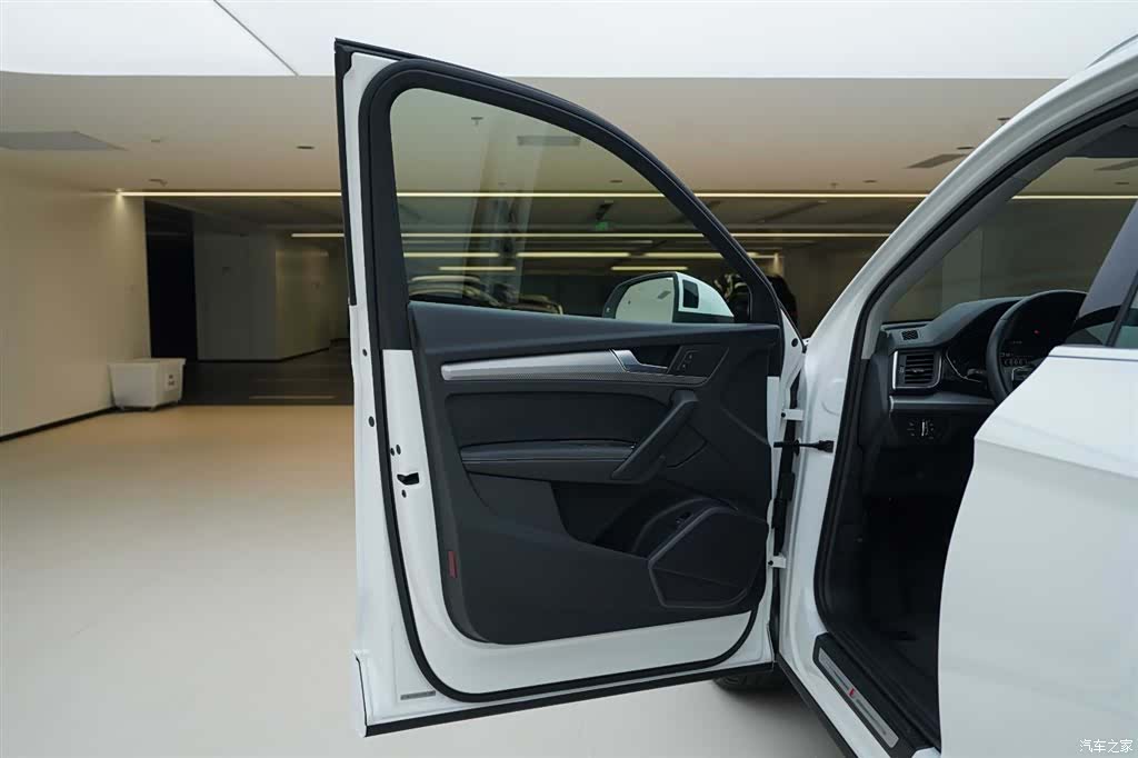 Audi Q5L, 2021 17