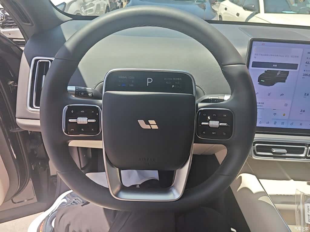 Li Auto L6, 2025 11