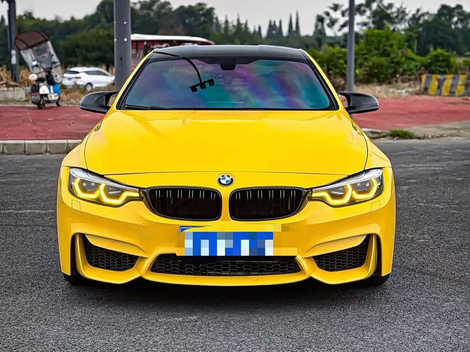 BMW M4