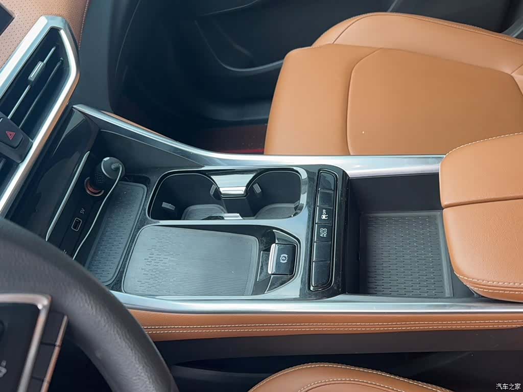 Maxus G50, 2023 18