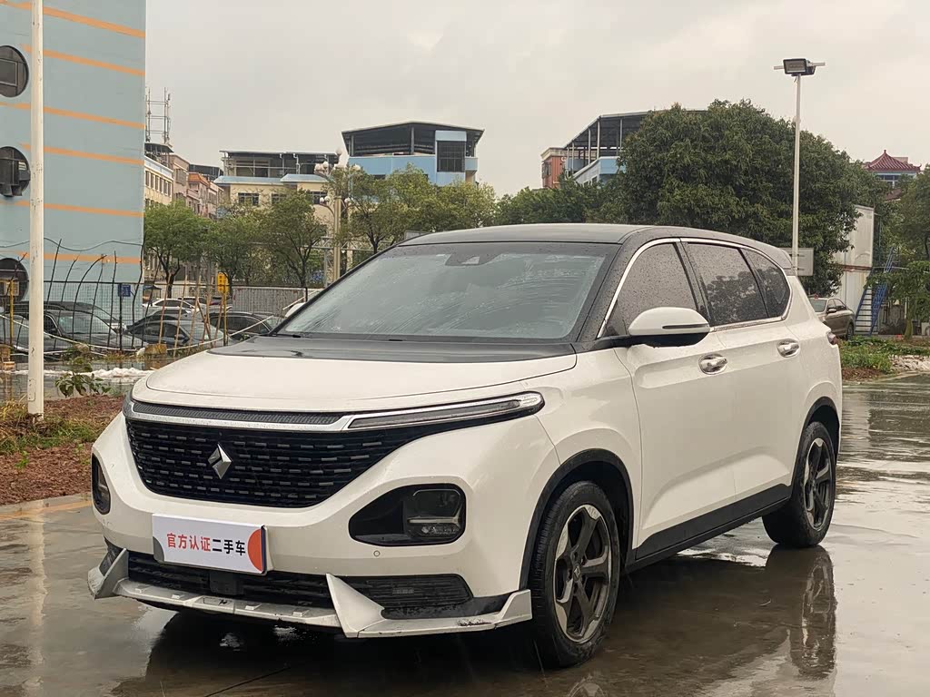 Baojun RM-5