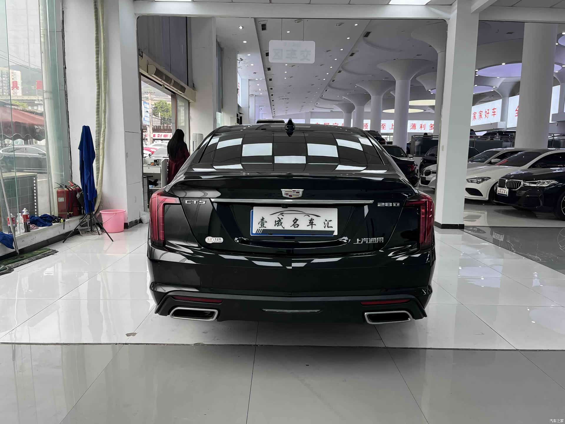 Cadillac CT5, 2024 все фото