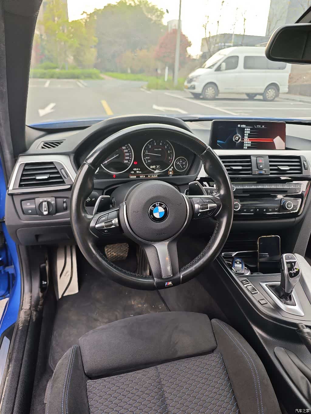 BMW 3 Series, 2016 11