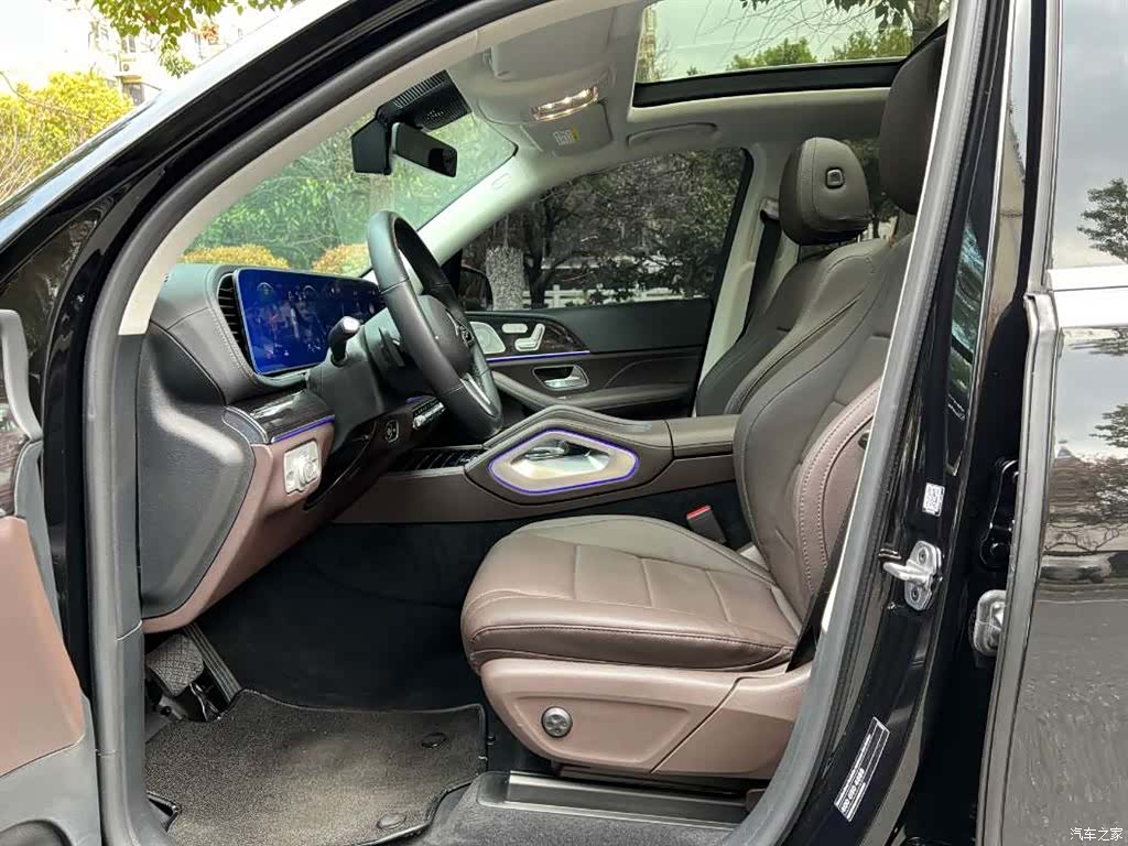 Mercedes-Benz GLE, 2023 11