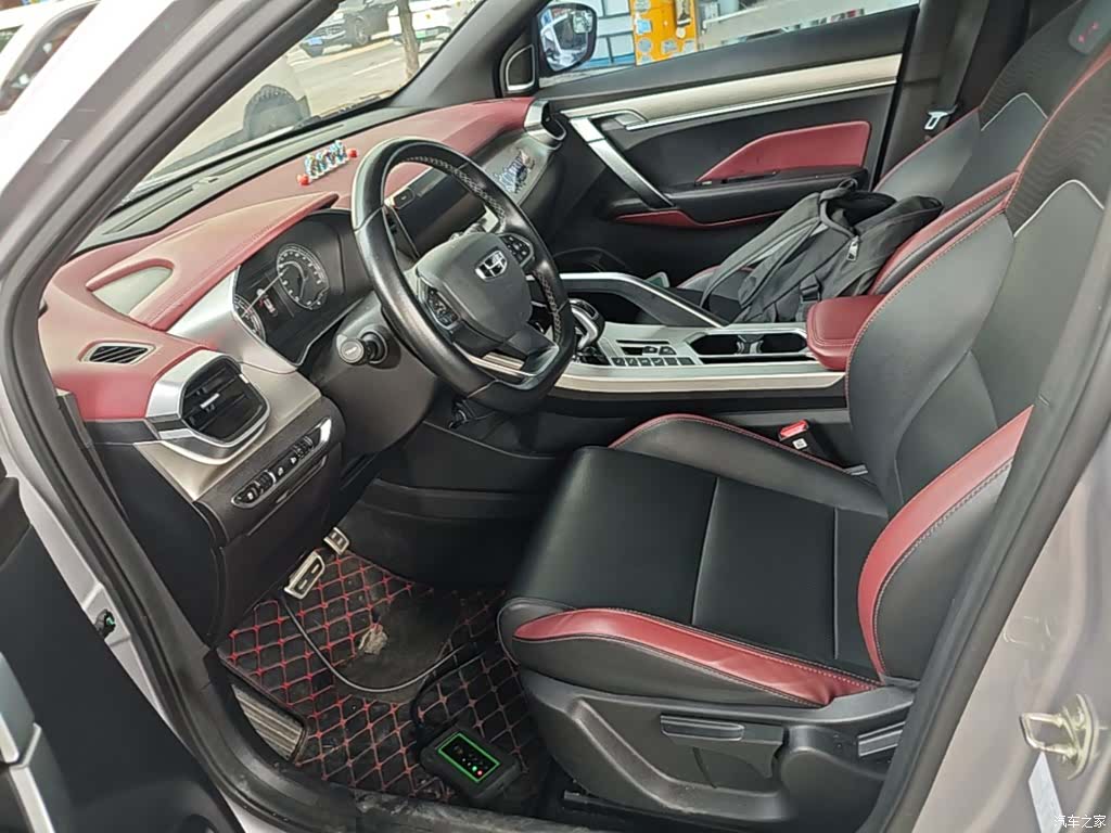 Geely Coolray, 2021 15