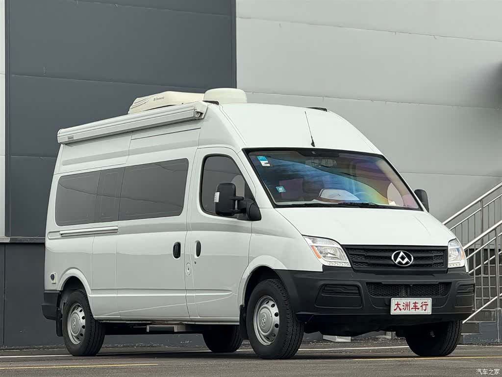 Maxus V80, 2015 3