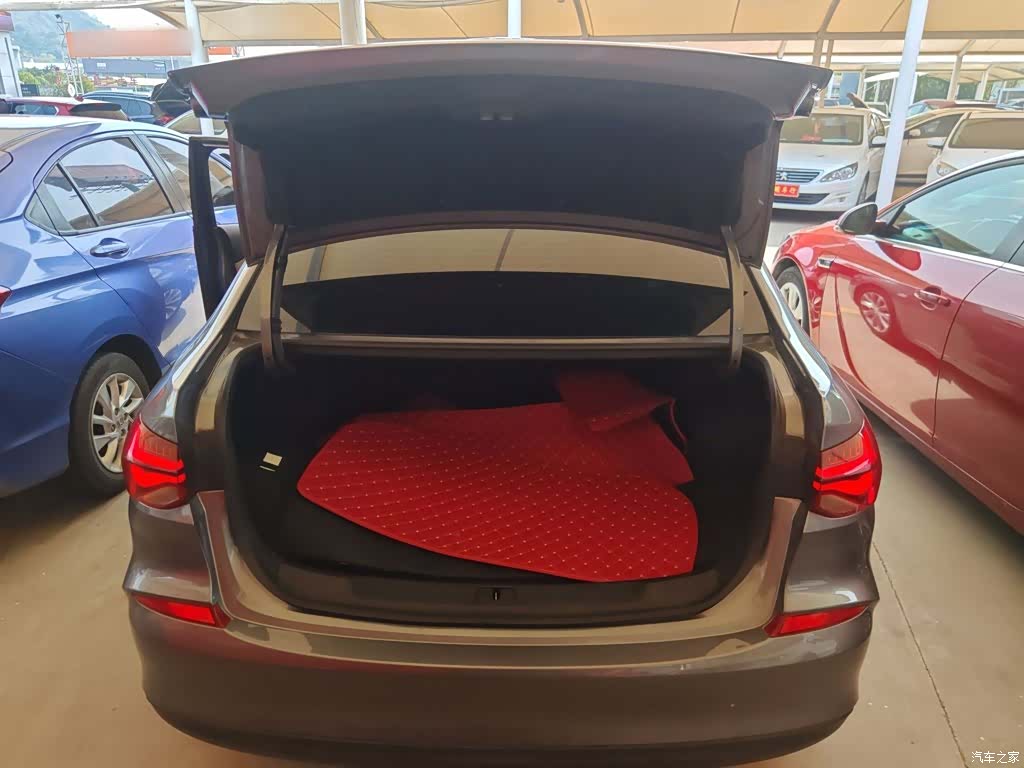 Chevrolet 320, 2022 19