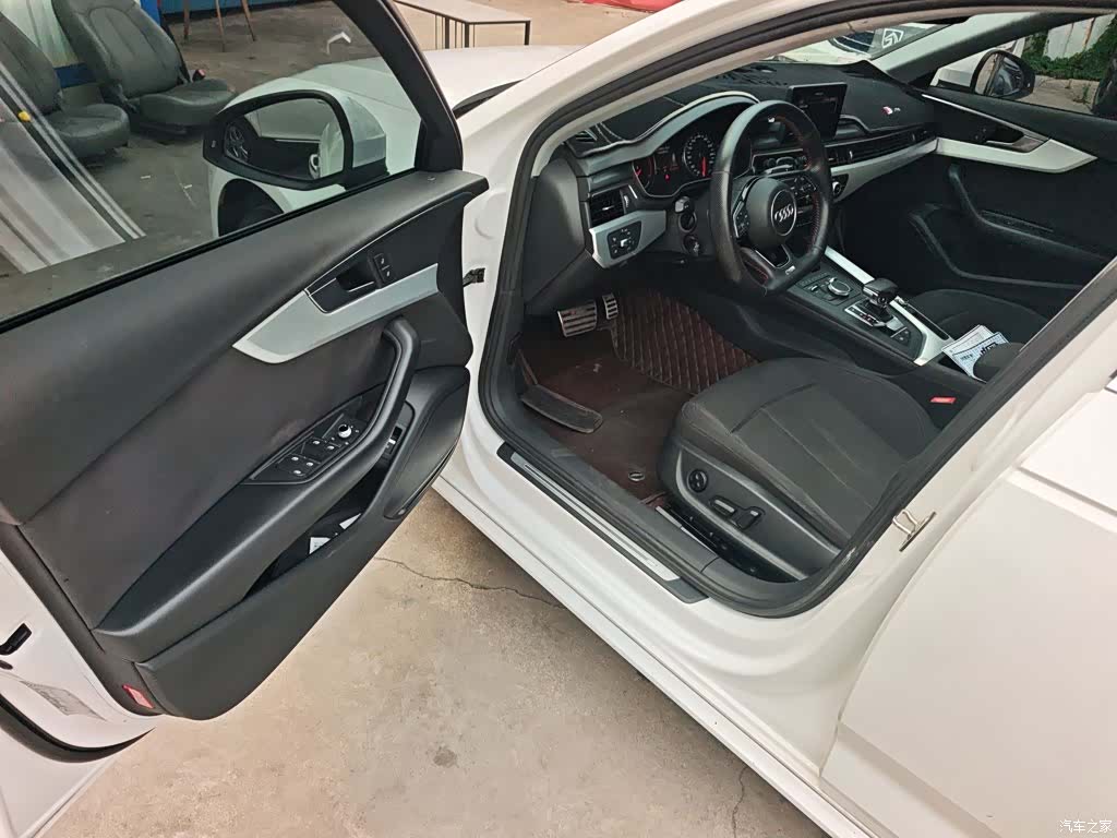 Audi A4L, 2019 16