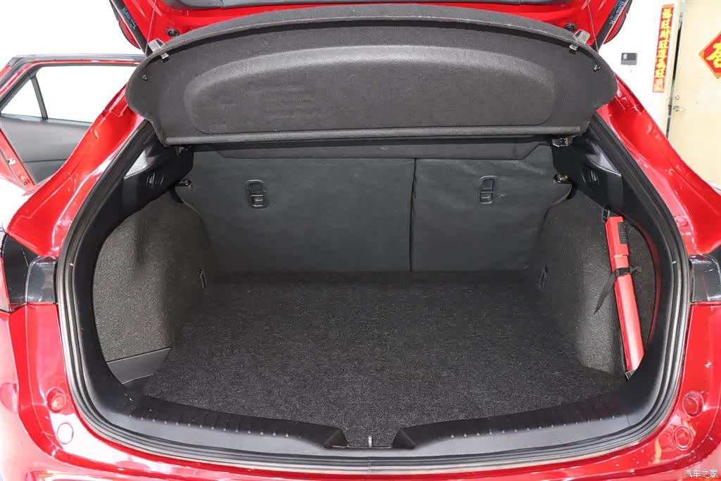Mazda CX-4, 2020 15