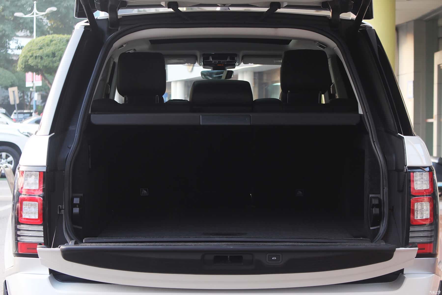 Land Rover Range Rover, 2018 14