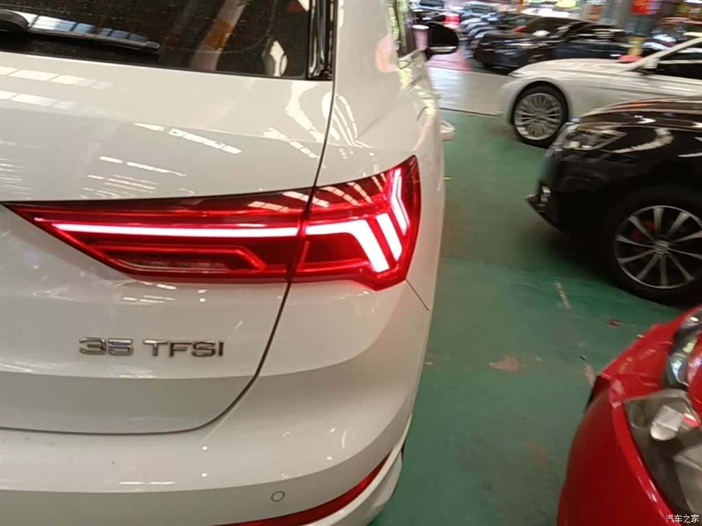 Audi Q3, 2021 8