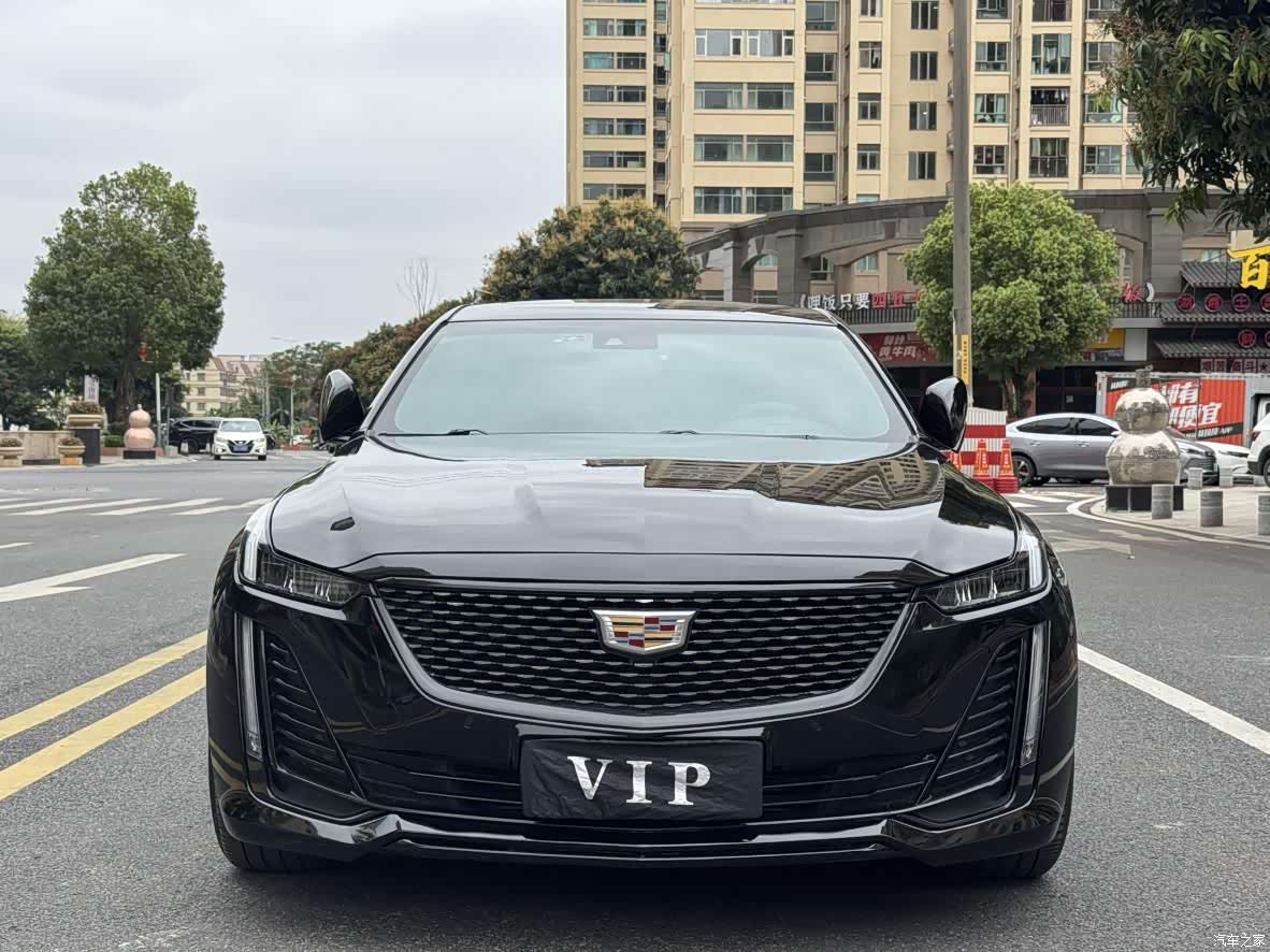 Cadillac CT5, 2023 2