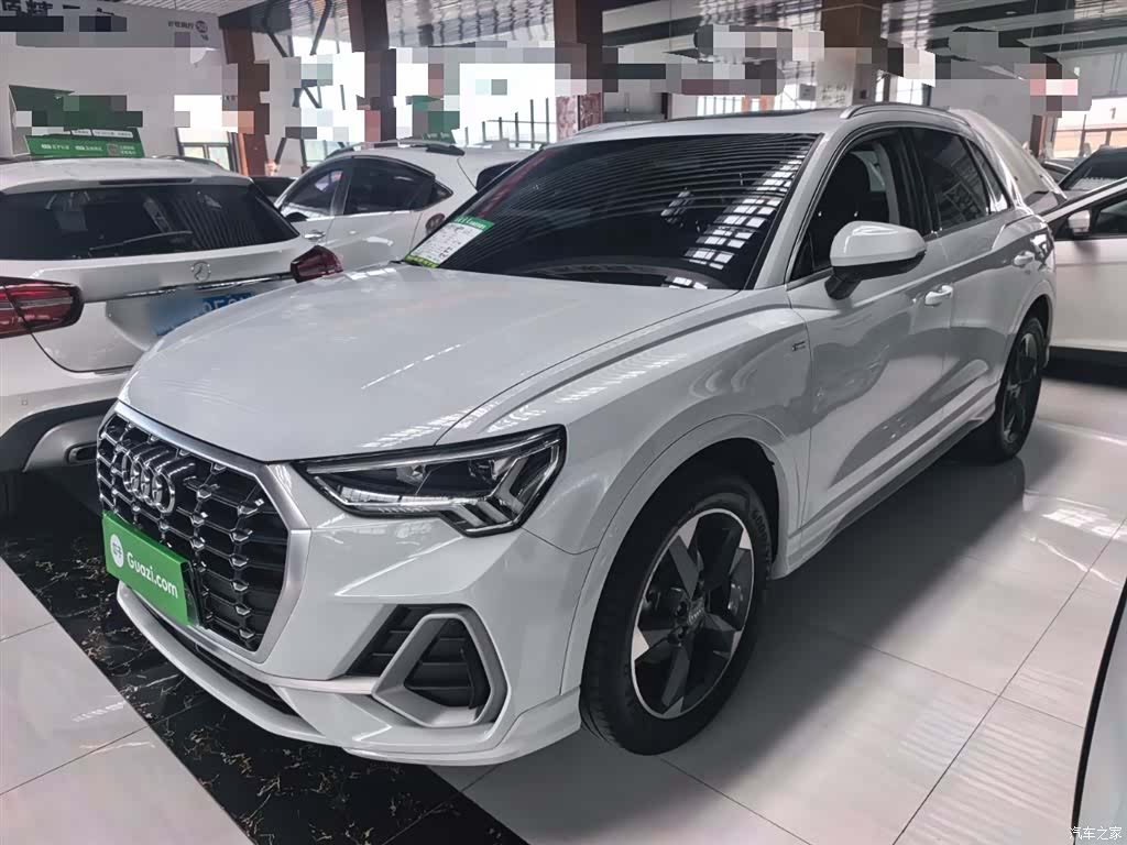 Audi Q3, 2019 1