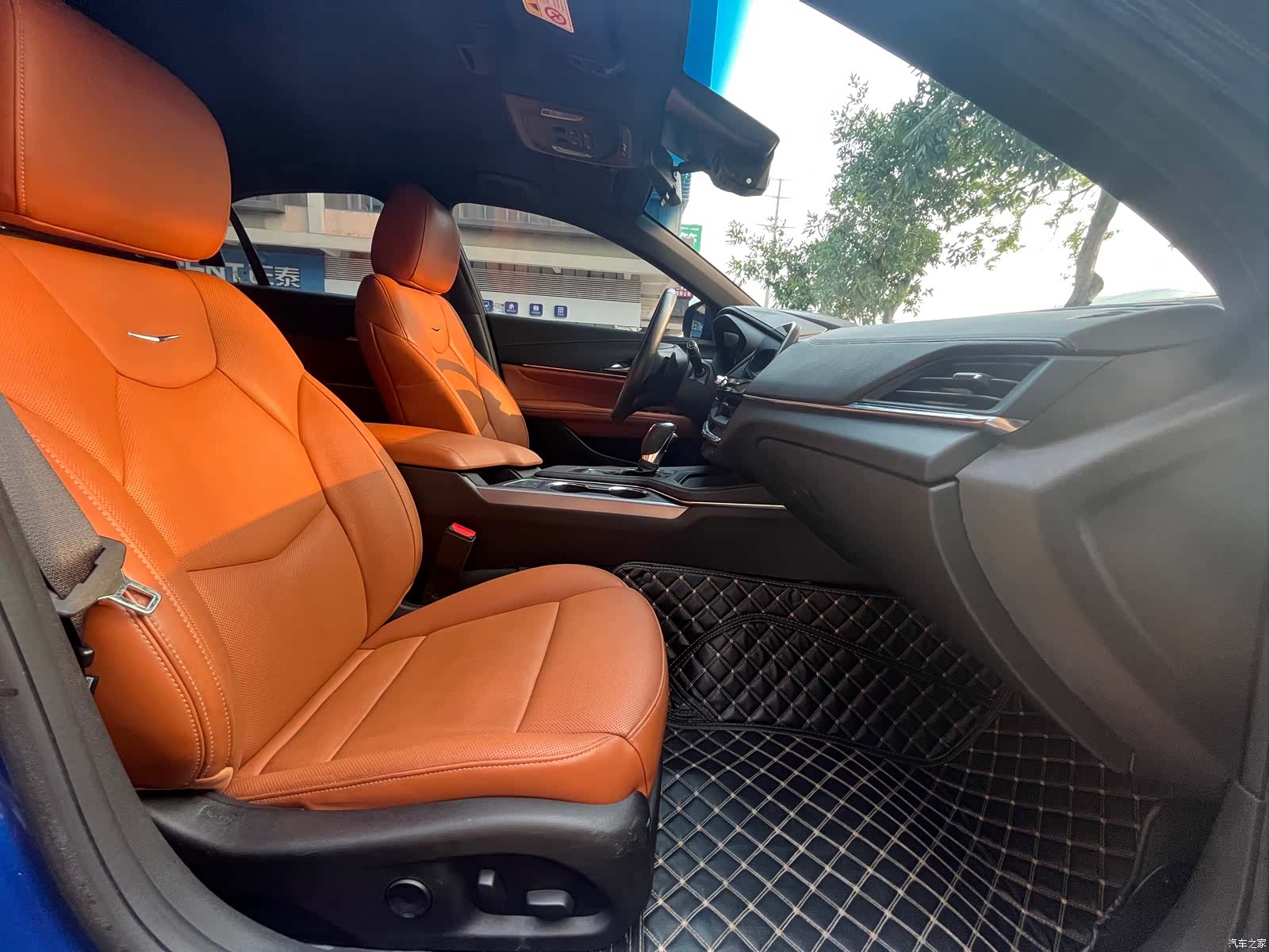 Cadillac CT4, 2022 10