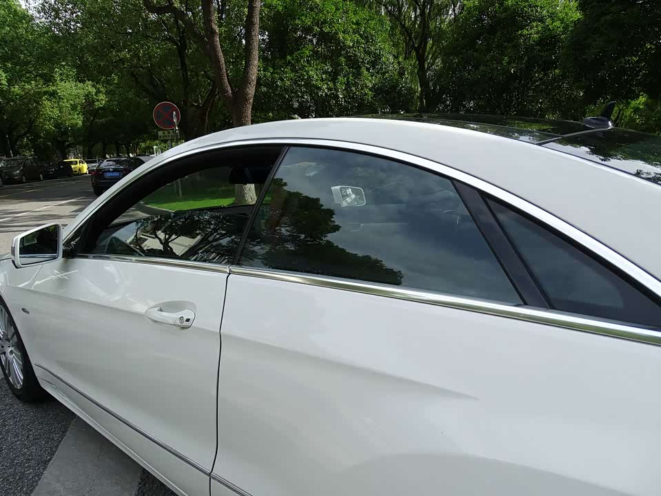 Mercedes-Benz E-class Mercedes-Benz E-class