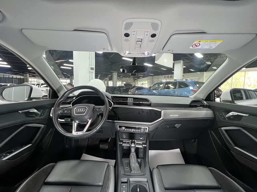 Audi Q3 Sportback 2022, фото 15