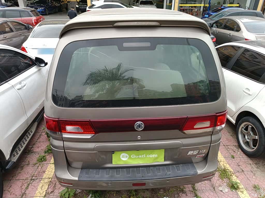 DongFeng M5, 2017 6