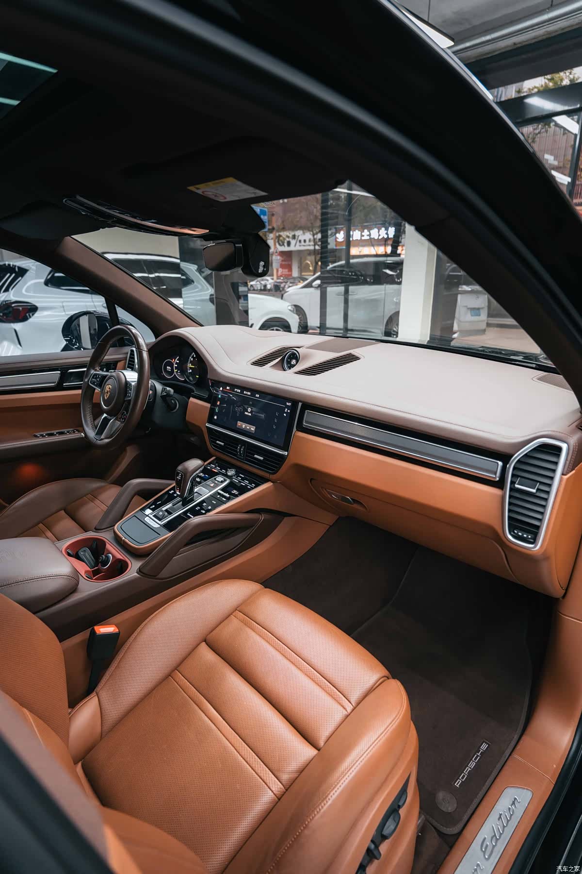 Porsche Cayenne, 2023 18
