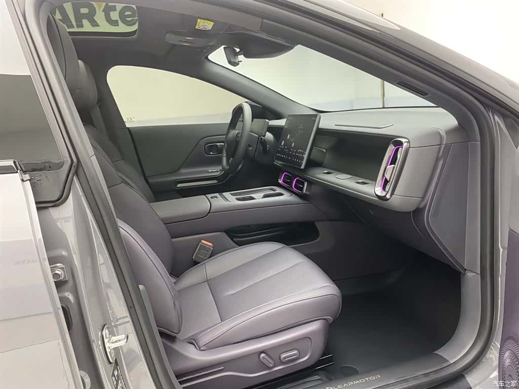 Leapmotor Lafa5, 2026 18