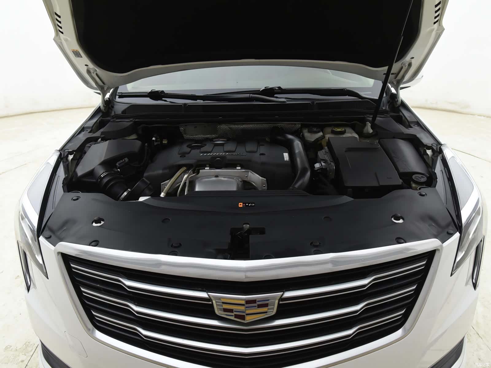 Cadillac XTS, 2019 10