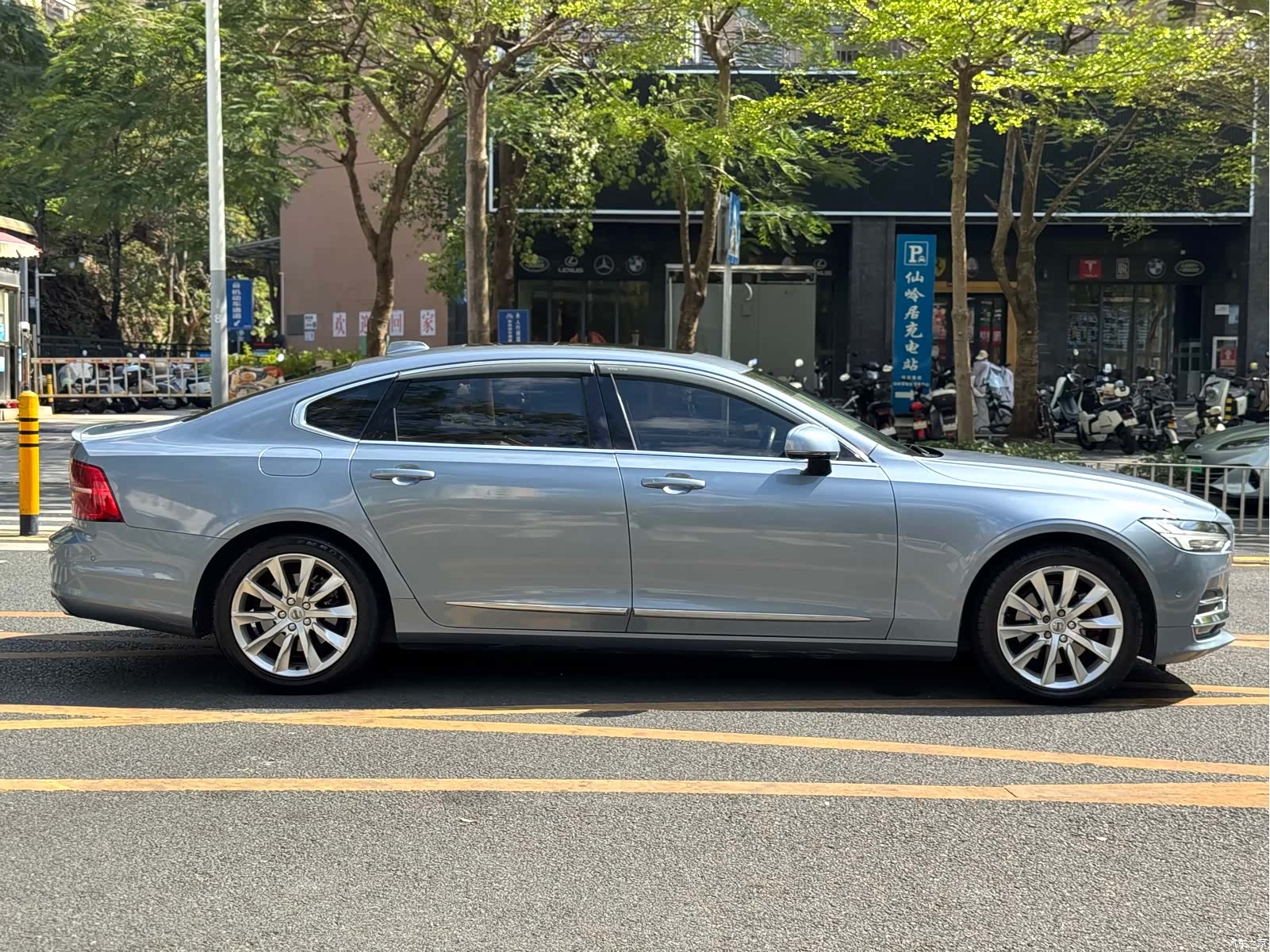 Volvo S90, 2018 17