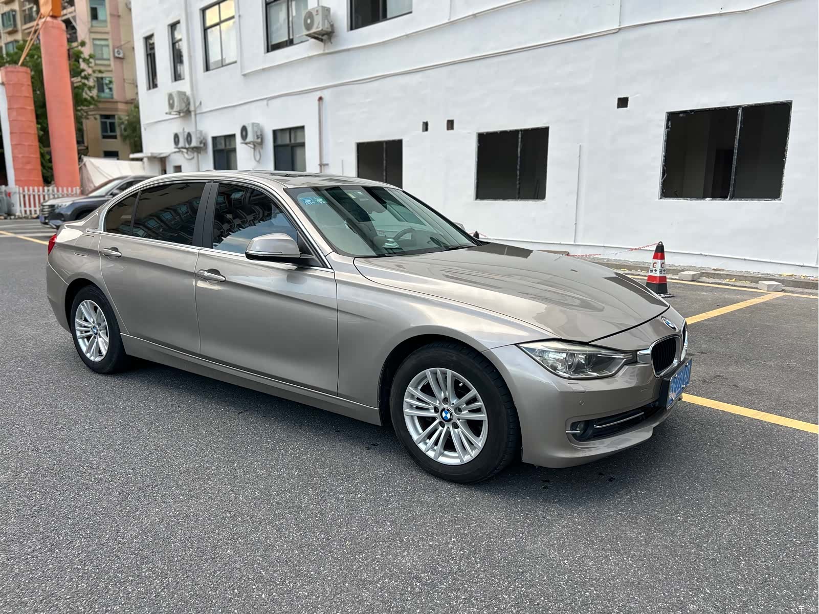 BMW 3 Series, 2015 2