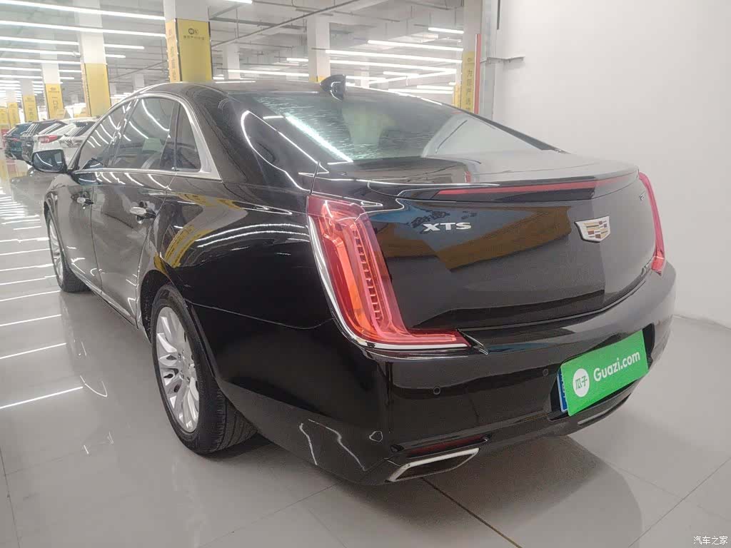 Cadillac XTS, 2019 все фото