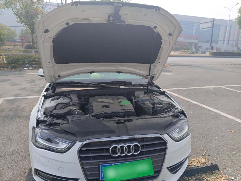 Audi A4L, 2014 11