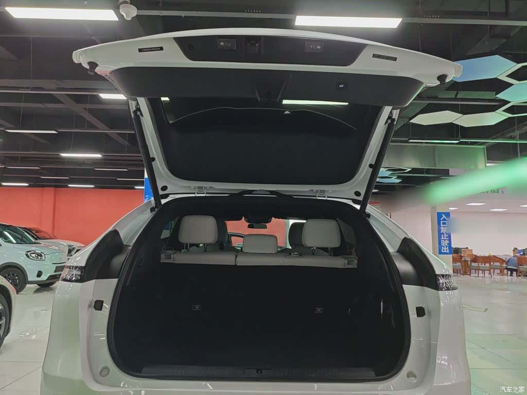 Xpeng G6, 2023 19