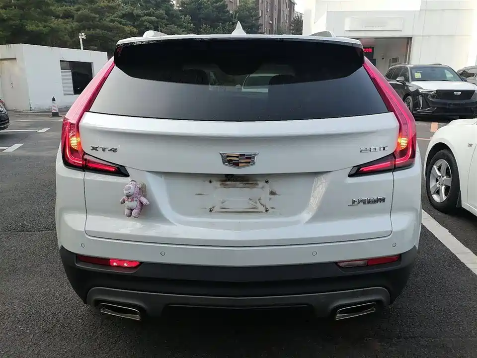 Cadillac XT4