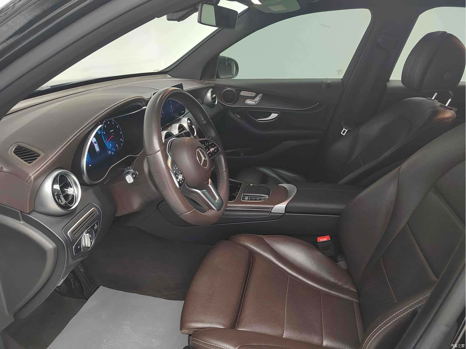 Mercedes-Benz GLC, 2020 10