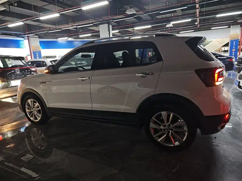 Volkswagen Tu Kai