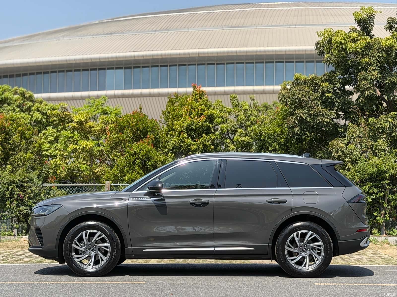 Lincoln Corsair, 2024 8
