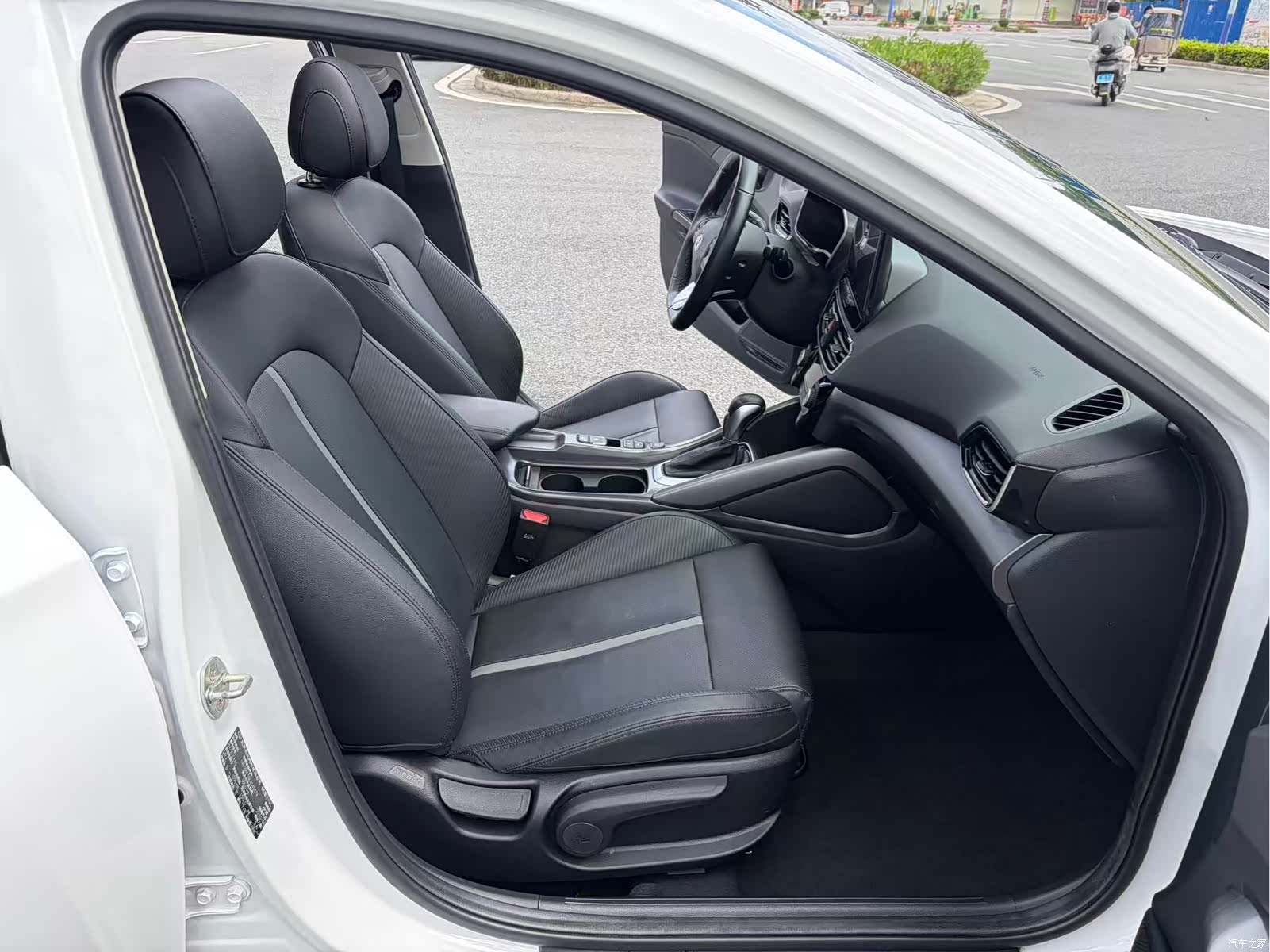 Hyundai Lafesta, 2020 9
