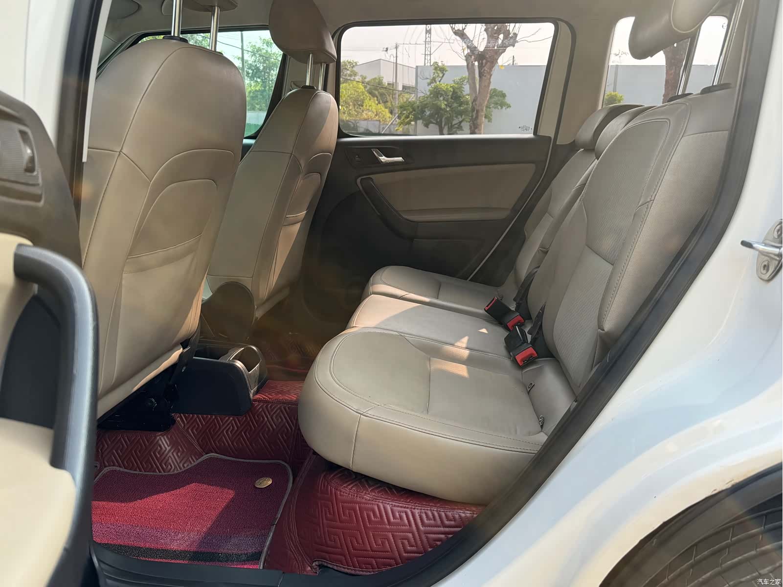 Skoda Yeti, 2015 9