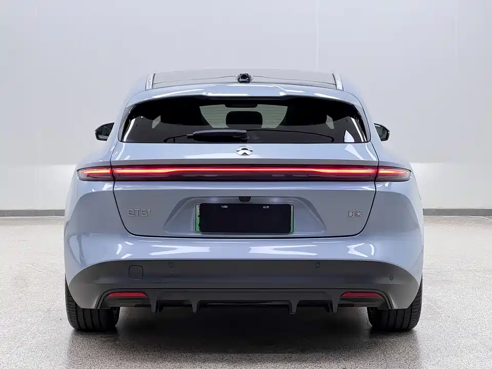 NIO ET5T