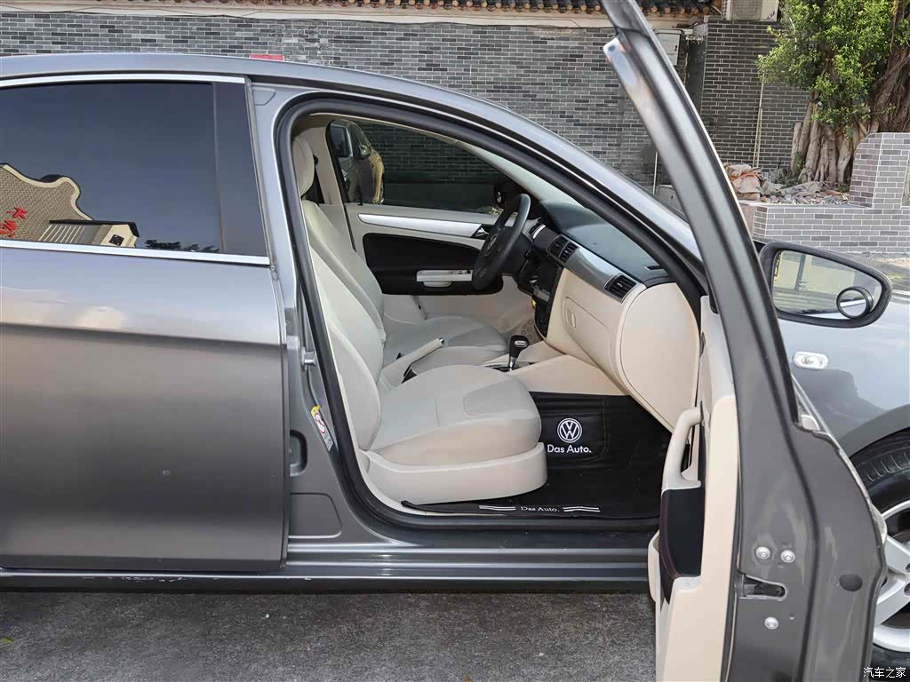 Volkswagen Bora, 2012 16