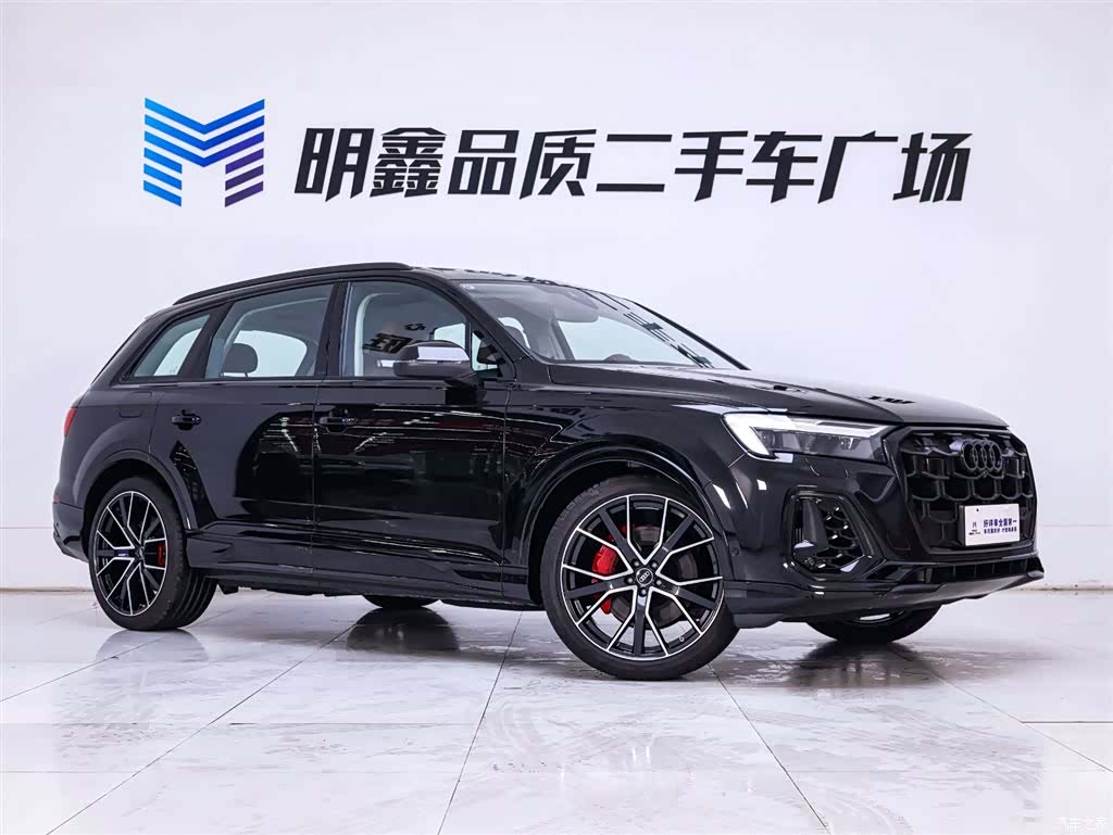 Audi Q7, 2026 все фото