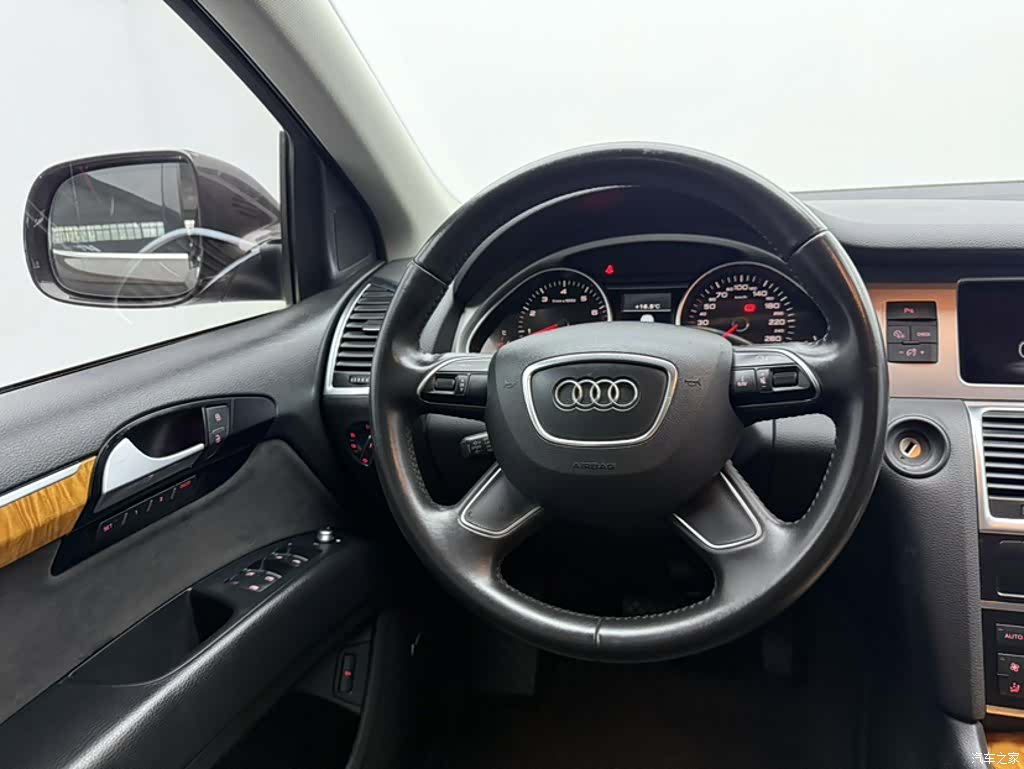 Audi Q7, 2015 16