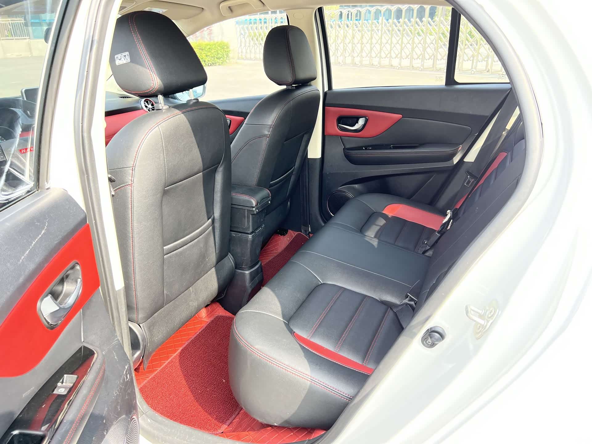 Haval H1, 2015 14