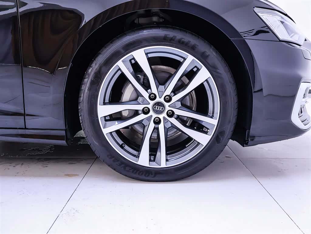 Audi A6L, 2025 6