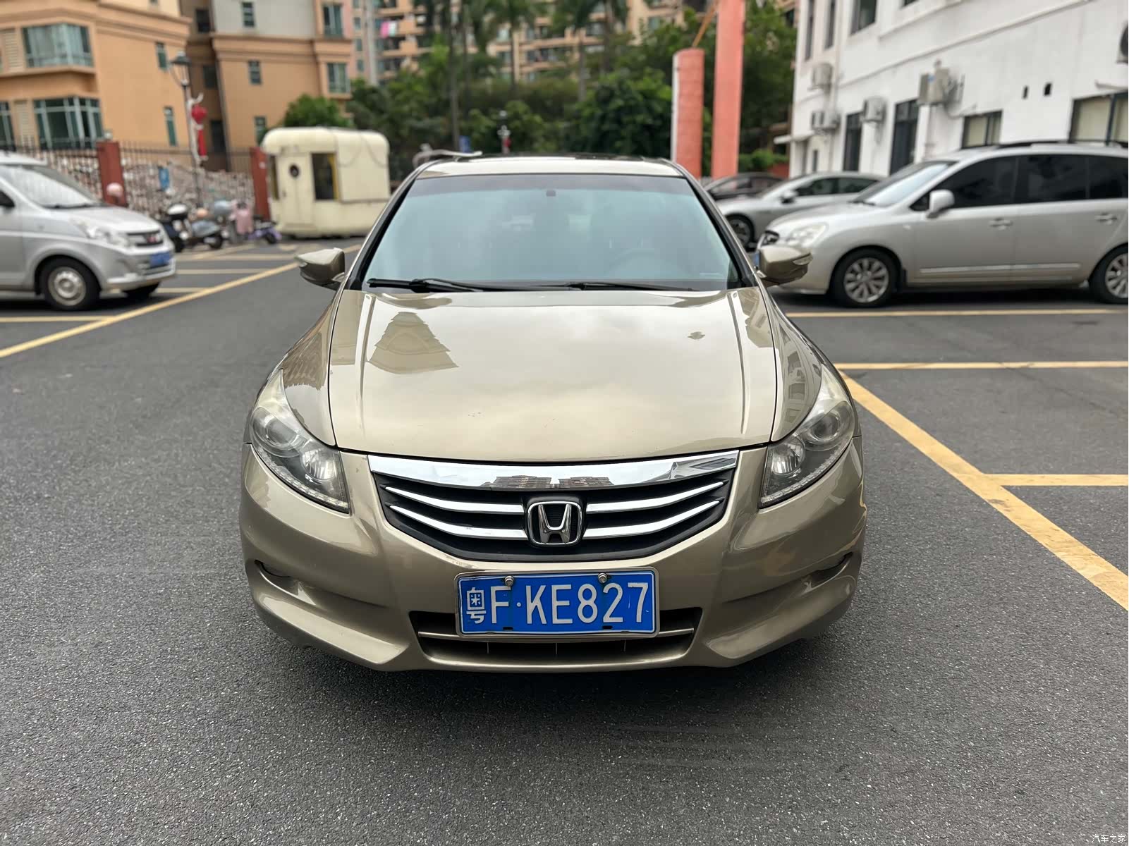 Honda Accord, 2012 3