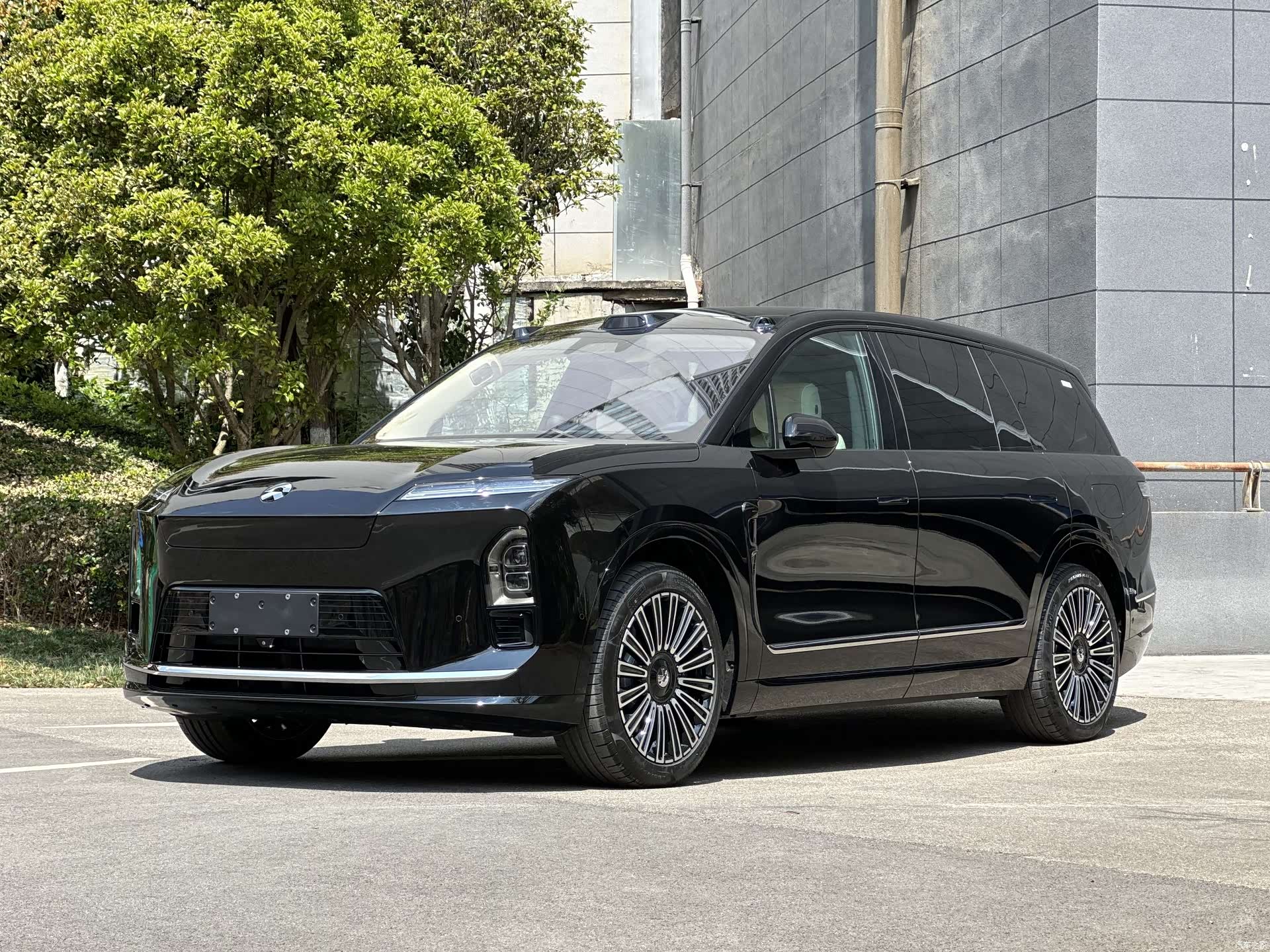 NIO ES8, 2026 1